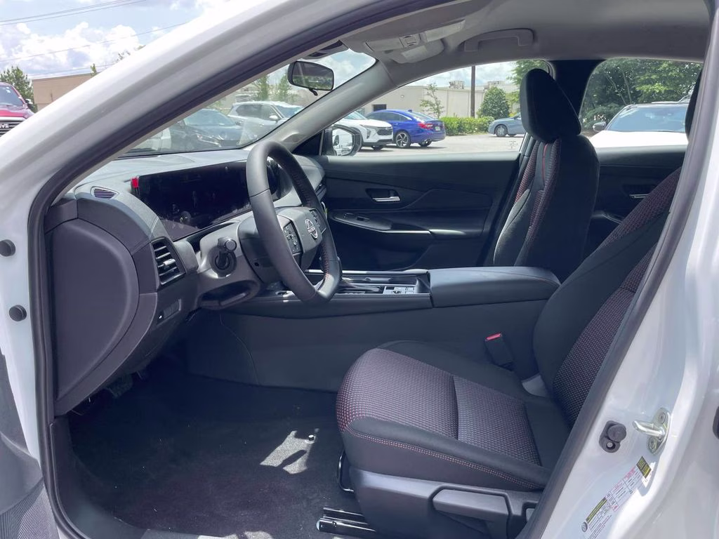 2026 Aspen White Tricoat Nissan Sentra SR FWD Sedan