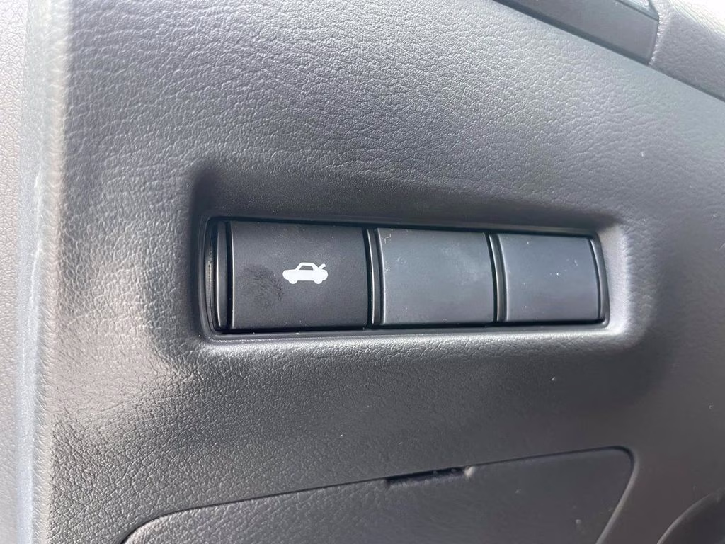 2026 Atlantic Gray Metallic Nissan Sentra SR FWD Sedan