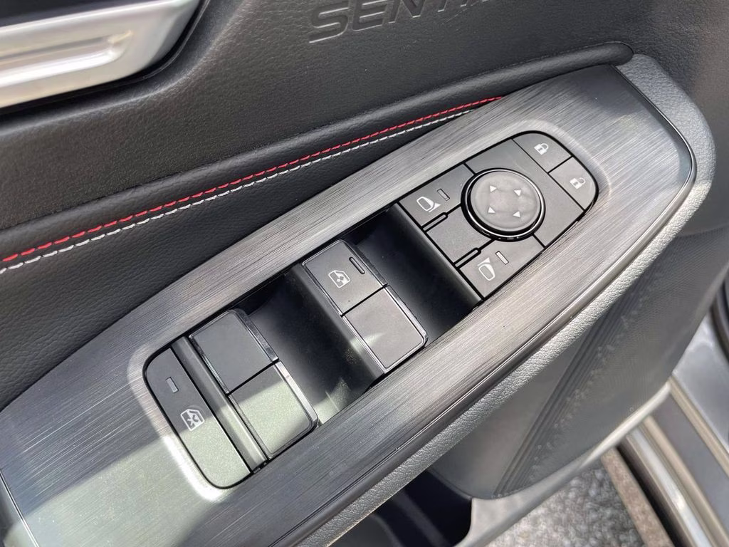2026 Gun Metallic Nissan Sentra SR FWD Sedan