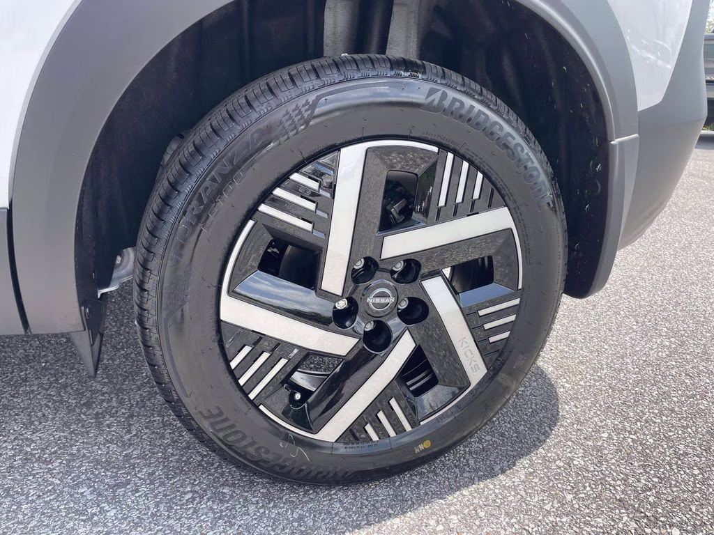 2026 Fresh Powder Nissan Kicks SV FWD SUV