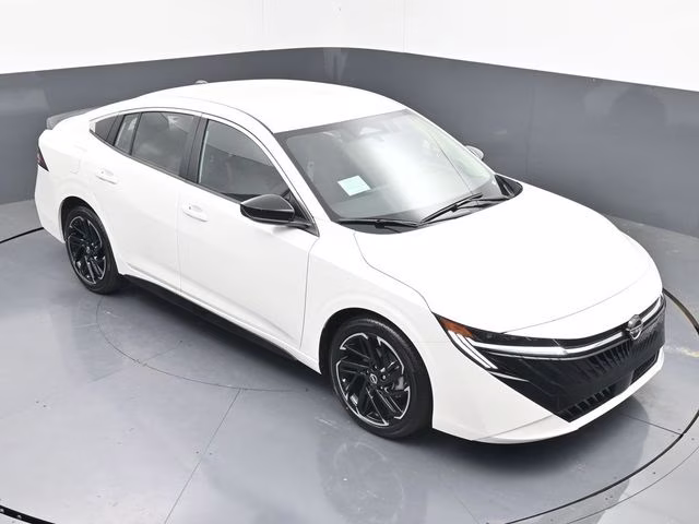 2026 Aspen White Tricoat Nissan Sentra SR FWD Sedan