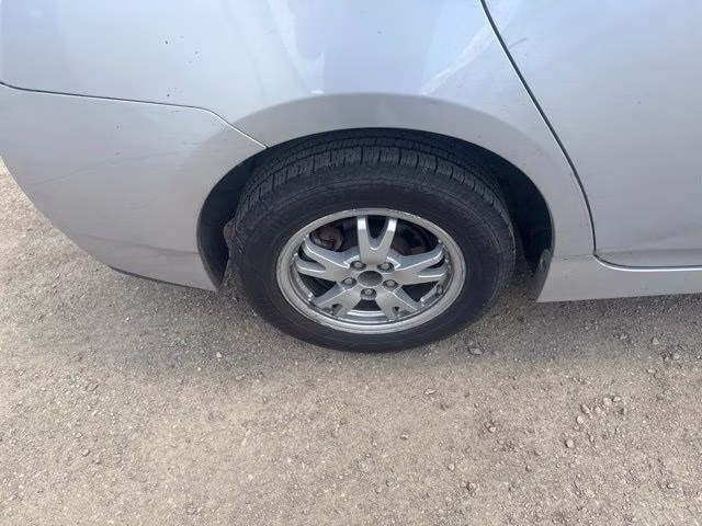 2010 Silver Toyota Prius III FWD Hatchback