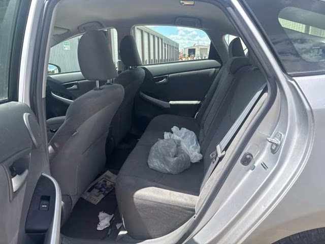 2010 Silver Toyota Prius III FWD Hatchback