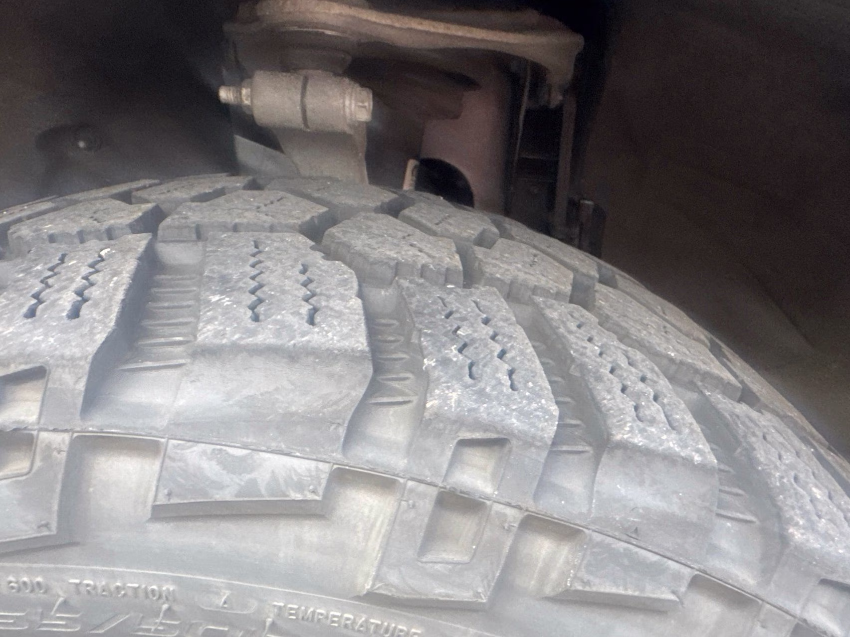 2023 Silver Zynith Jeep Grand Cherokee L Altitude 4X4 SUV