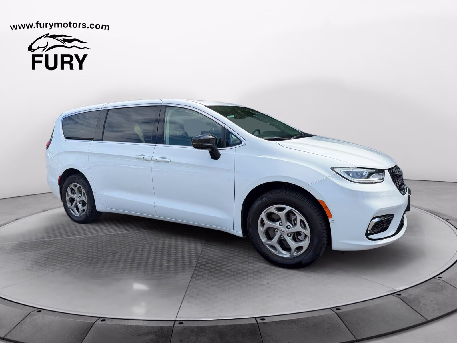 2024 Bright White Clearcoat Chrysler Pacifica Limited AWD Van