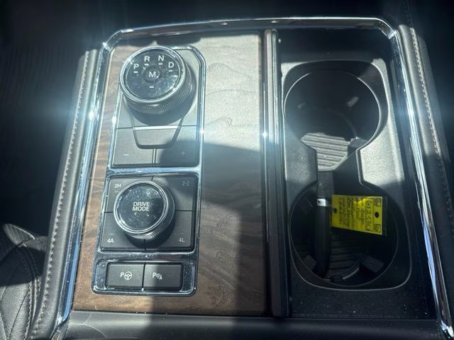 2020 White Ford Expedition Max Platinum 4X4 SUV