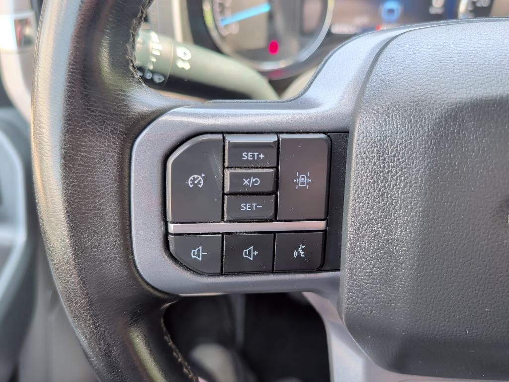 2023 White Ford F-150 XLT 4X4 Truck