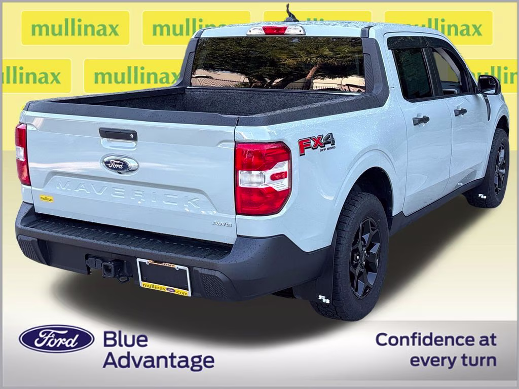 2023 Cactus Ford Maverick XLT AWD Truck