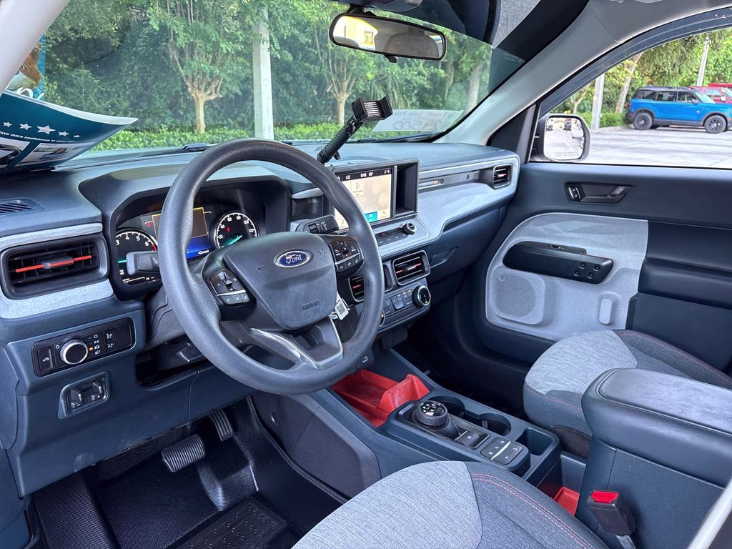 2023 Cactus Ford Maverick XLT AWD Truck