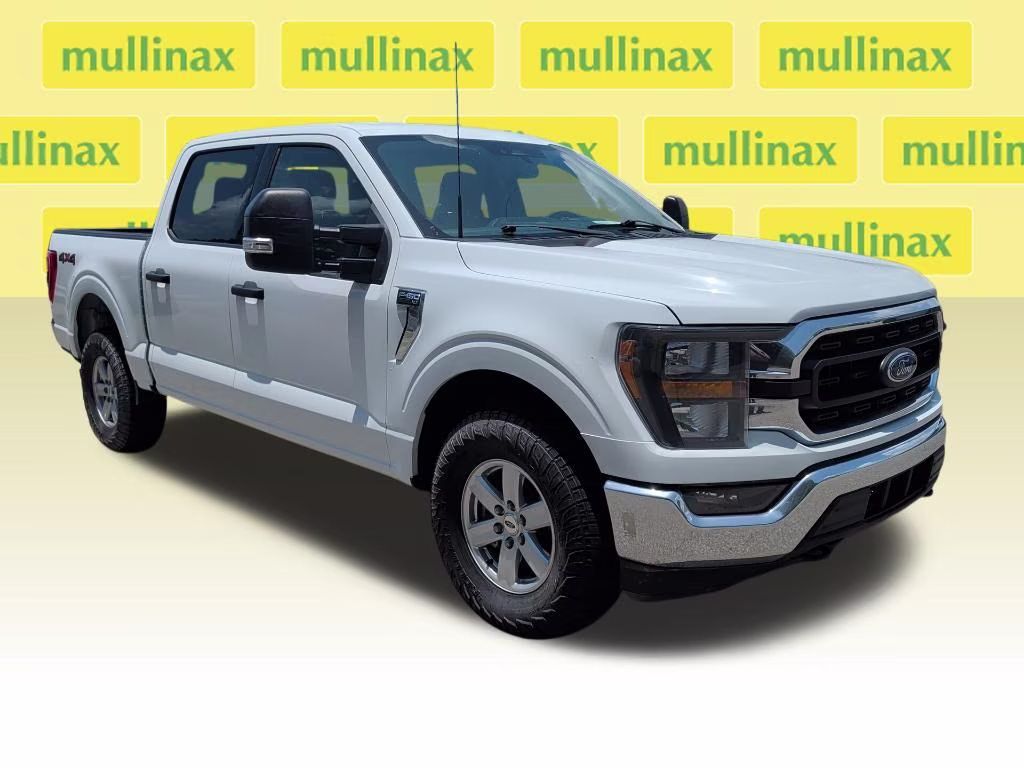 2023 White Ford F-150 XLT 4X4 Truck