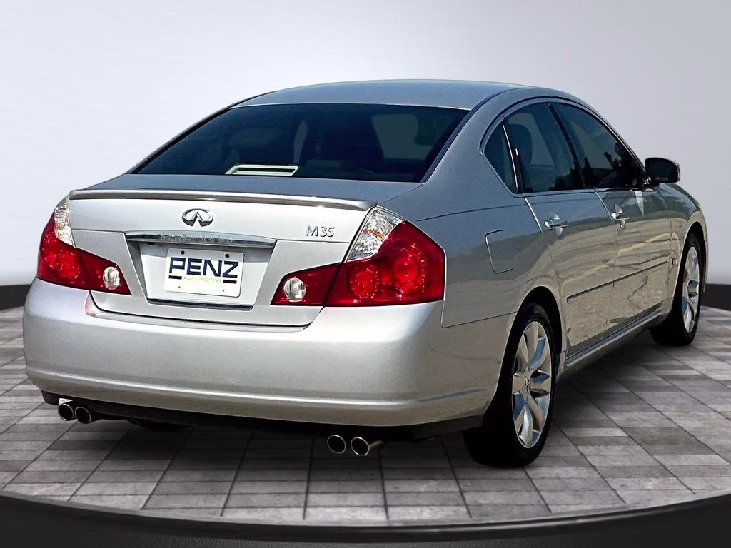 2006 Liquid Platinum Metallic INFINITI M35 Base RWD Sedan