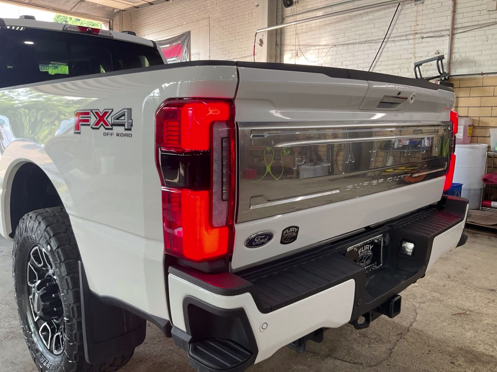 2023 Ford Super Duty F-350 SRW 4X4 Truck