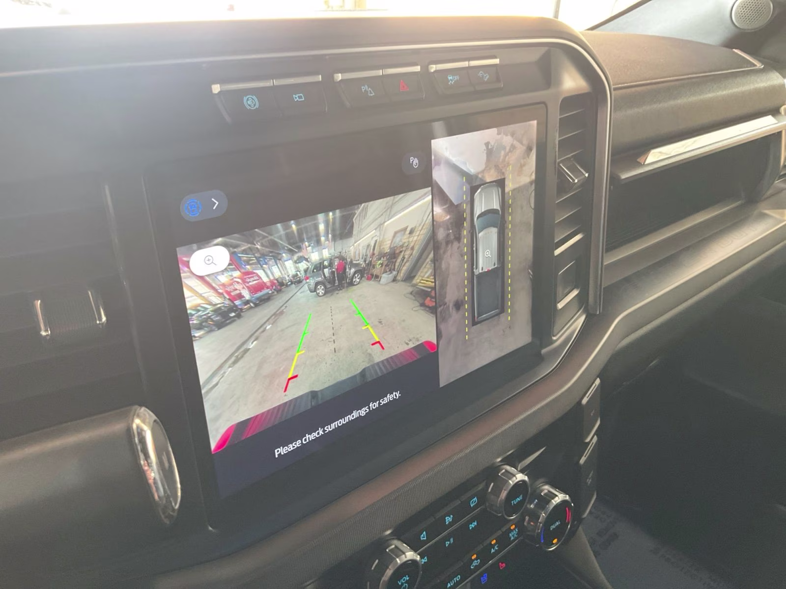 2023 Ford Super Duty F-350 SRW 4X4 Truck