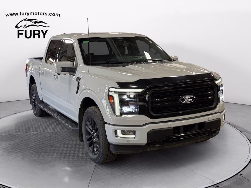 2024 Avalanche Gray Ford F-150 Lariat FX4 Black Appearance w/Tow Pkg 4X4 Truck