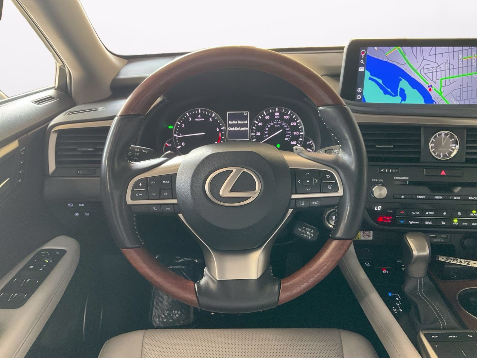 2022 White Pearl Lexus RX 350L AWD SUV