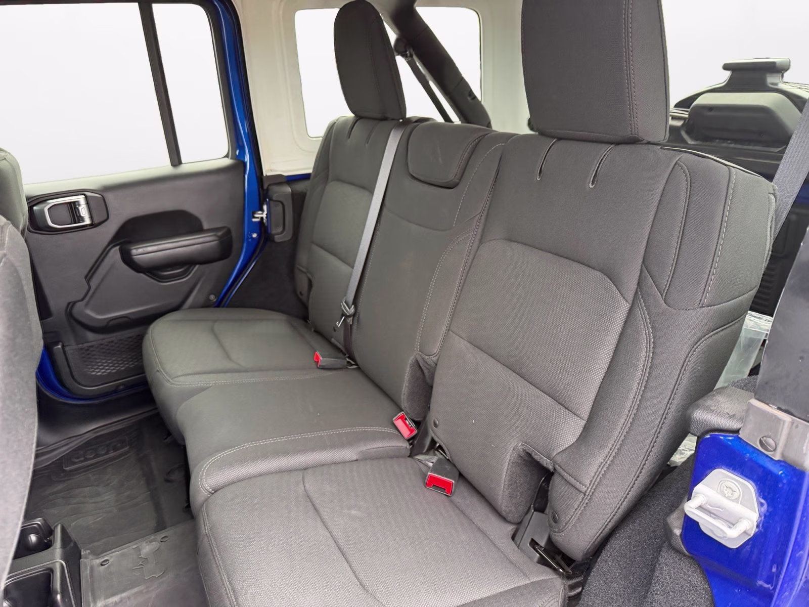 2018 Ocean Blue Metallic Clearcoat Jeep Wrangler Unlimited Sport S 4X4 SUV