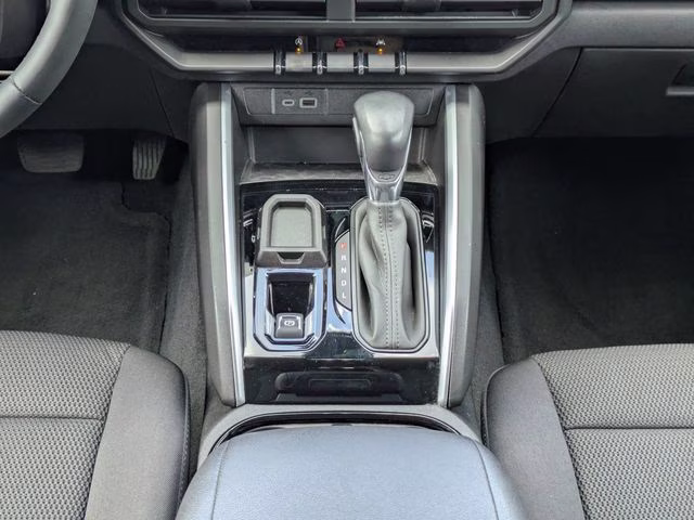 2023 Radiant Red Tintcoat Chevrolet Colorado LT RWD Truck