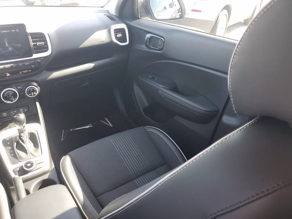 2024 Ecotronic Gray Hyundai Venue Limited FWD SUV