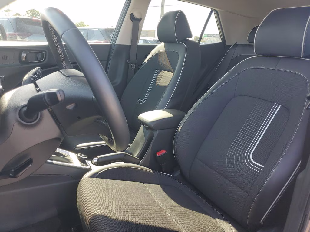 2024 Ecotronic Gray Hyundai Venue Limited FWD SUV