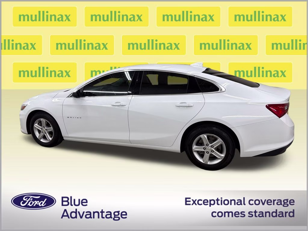2024 Summit White Chevrolet Malibu LT FWD Sedan