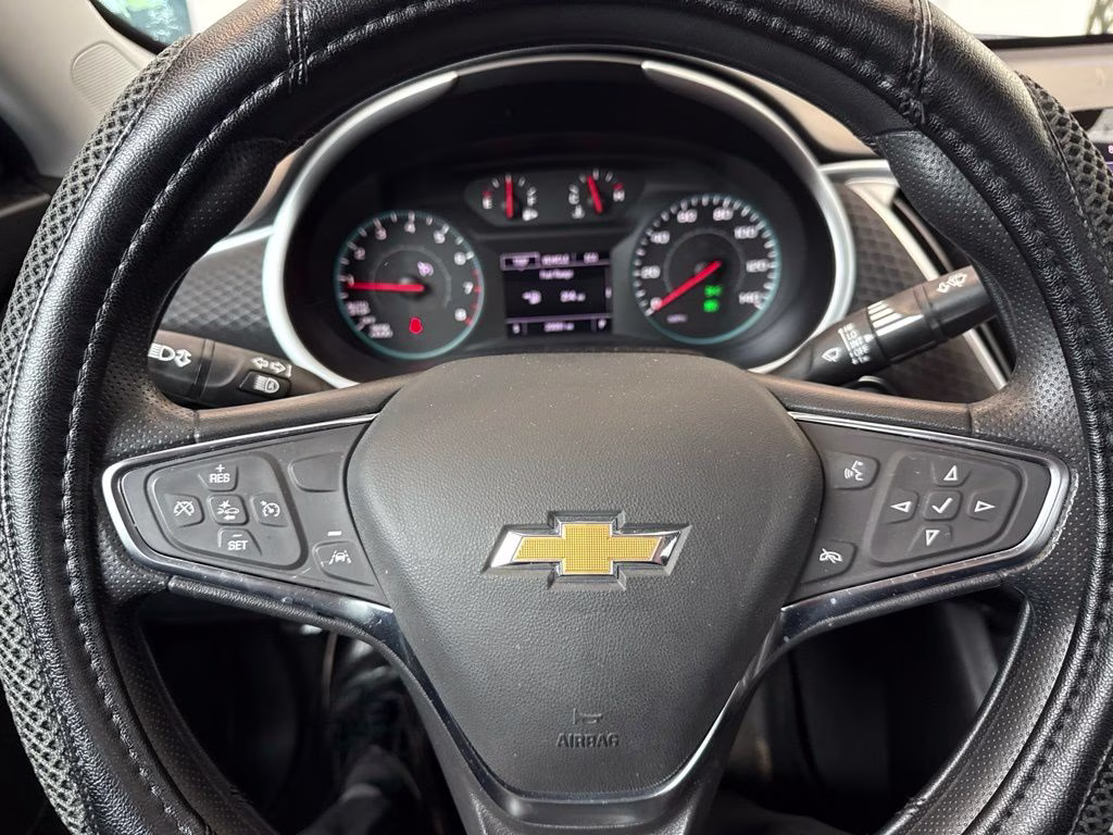 2024 Summit White Chevrolet Malibu LT FWD Sedan
