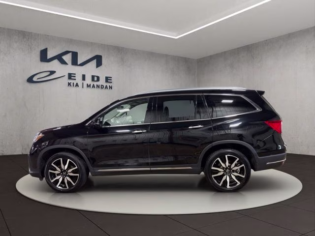 2022 Crystal Black Pearl Honda Pilot Elite AWD SUV