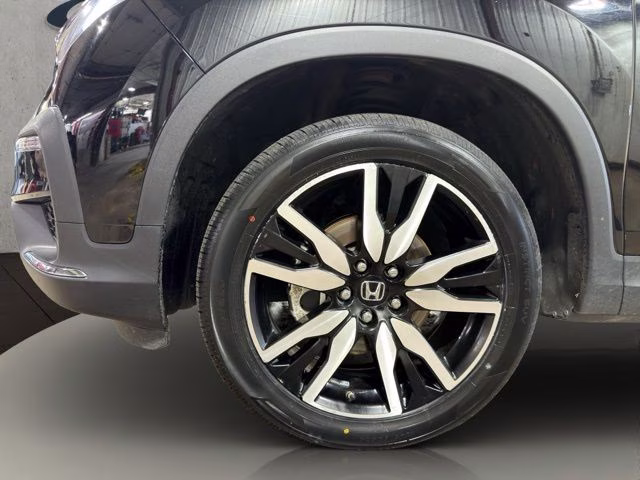 2022 Crystal Black Pearl Honda Pilot Elite AWD SUV