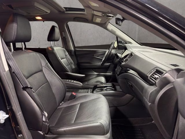 2022 Crystal Black Pearl Honda Pilot Elite AWD SUV