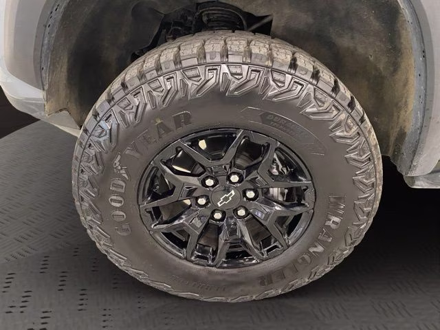 2025 Sterling Gray Metallic Chevrolet Colorado ZR2 4X4 Truck
