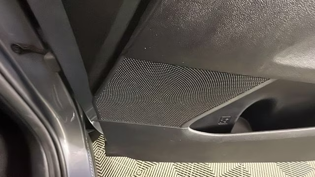 2021 Everlasting Silver Kia Sorento S FWD SUV