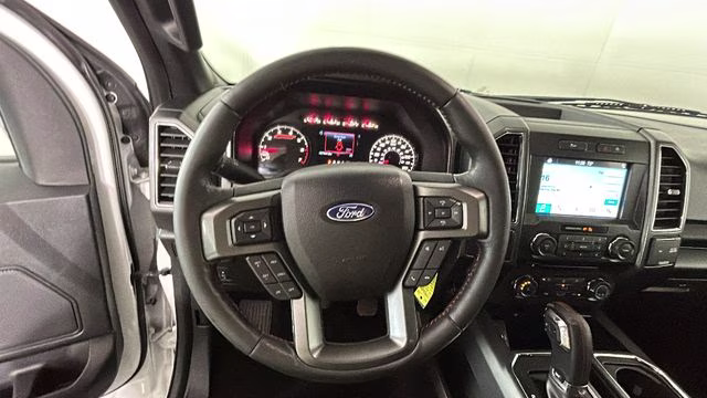 2018 Oxford White Ford F-150 XLT 4X4 Truck