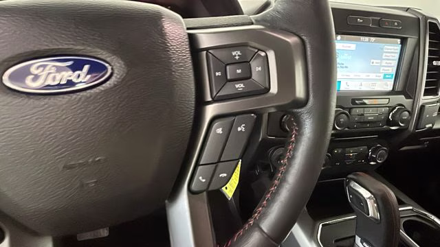 2018 Oxford White Ford F-150 XLT 4X4 Truck