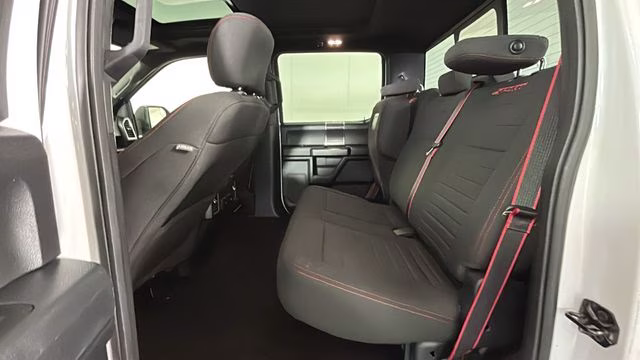 2018 Oxford White Ford F-150 XLT 4X4 Truck