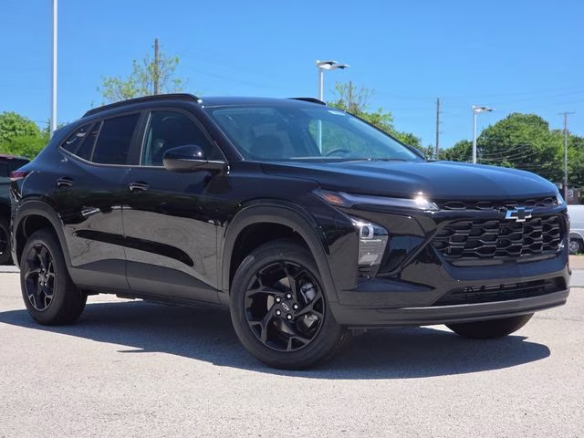 2026 Mosaic Black Metallic Chevrolet Trax LT FWD SUV