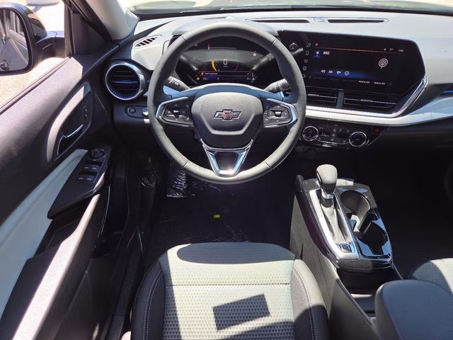 2026 Mosaic Black Metallic Chevrolet Trax LT FWD SUV