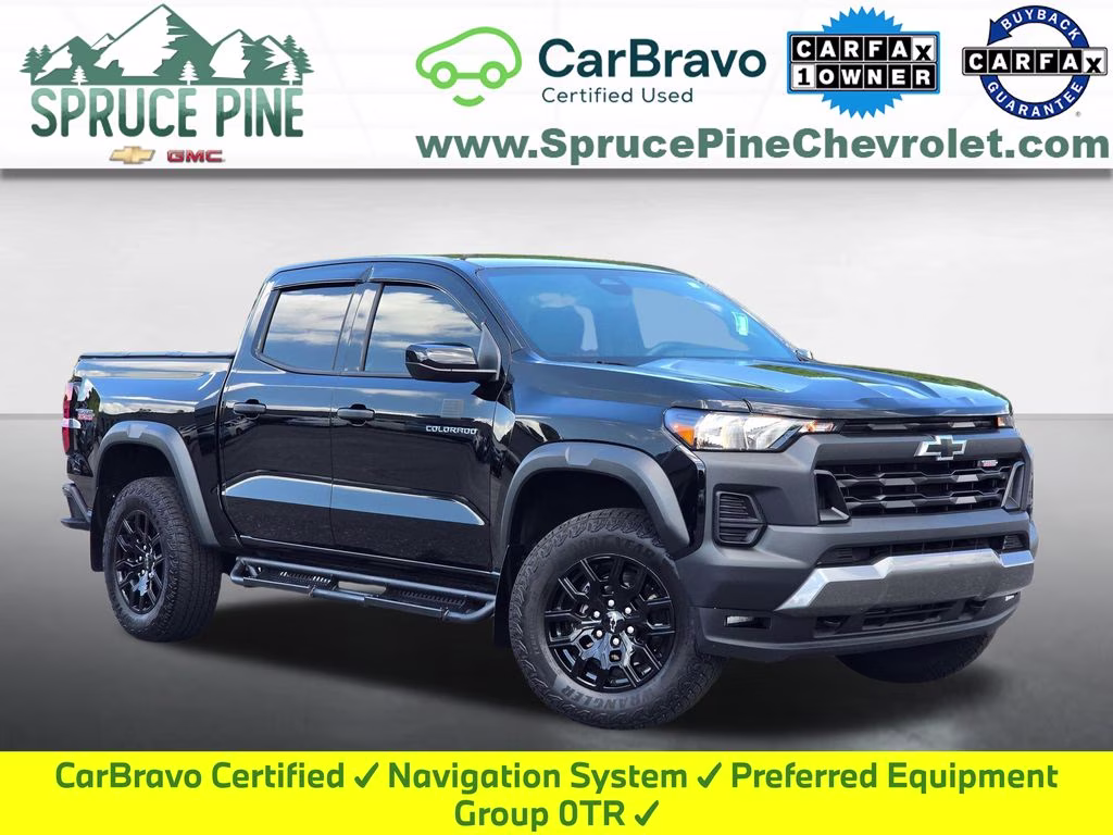 2026 Black Chevrolet Colorado Trail Boss 4X4 Truck