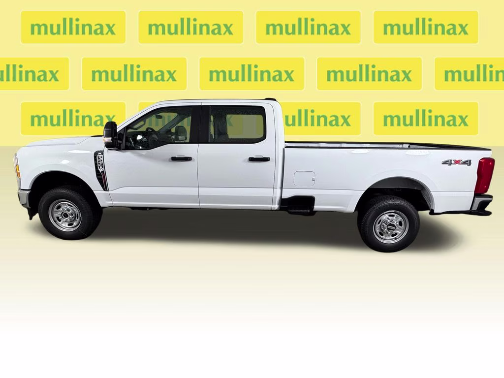 2026 Oxford White Ford Super Duty F-250 SRW XL 4X4 Truck