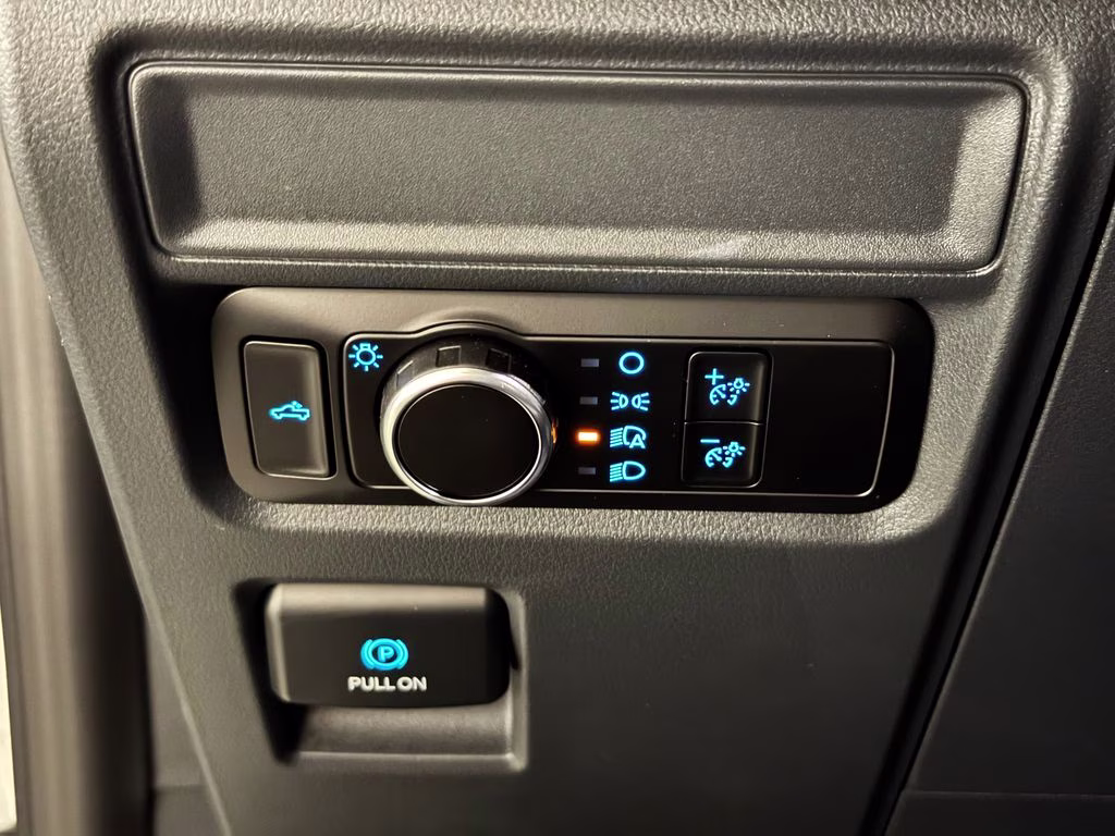 2026 Oxford White Ford F-150 XL RWD Truck