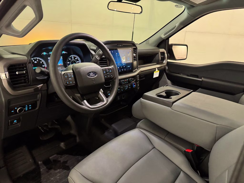 2026 Oxford White Ford F-150 XL RWD Truck