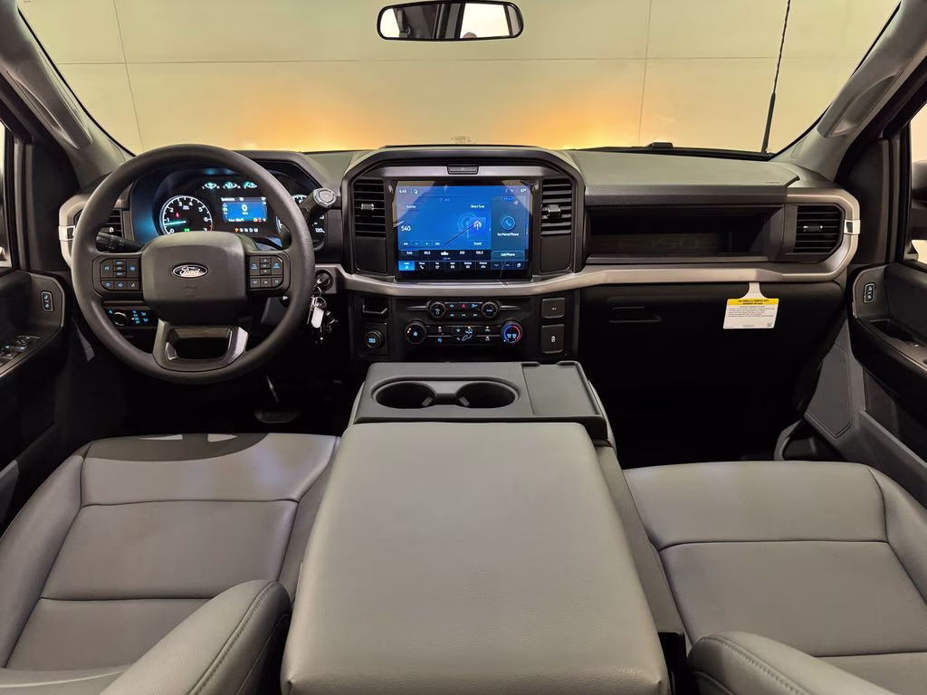 2026 Oxford White Ford F-150 XL RWD Truck