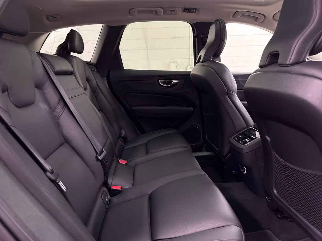 2019 Osmium Gray Metallic Volvo XC60 T5 Inscription FWD SUV