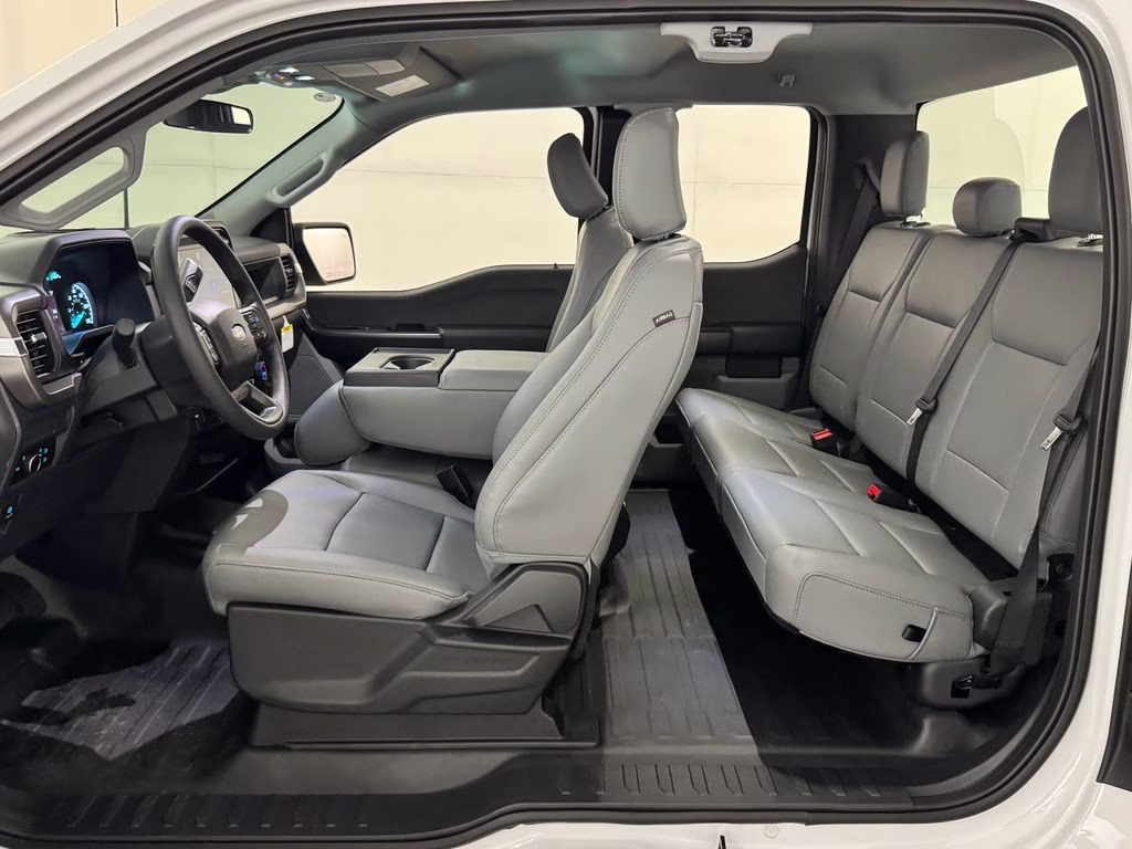 2026 Oxford White Ford F-150 XL RWD Truck