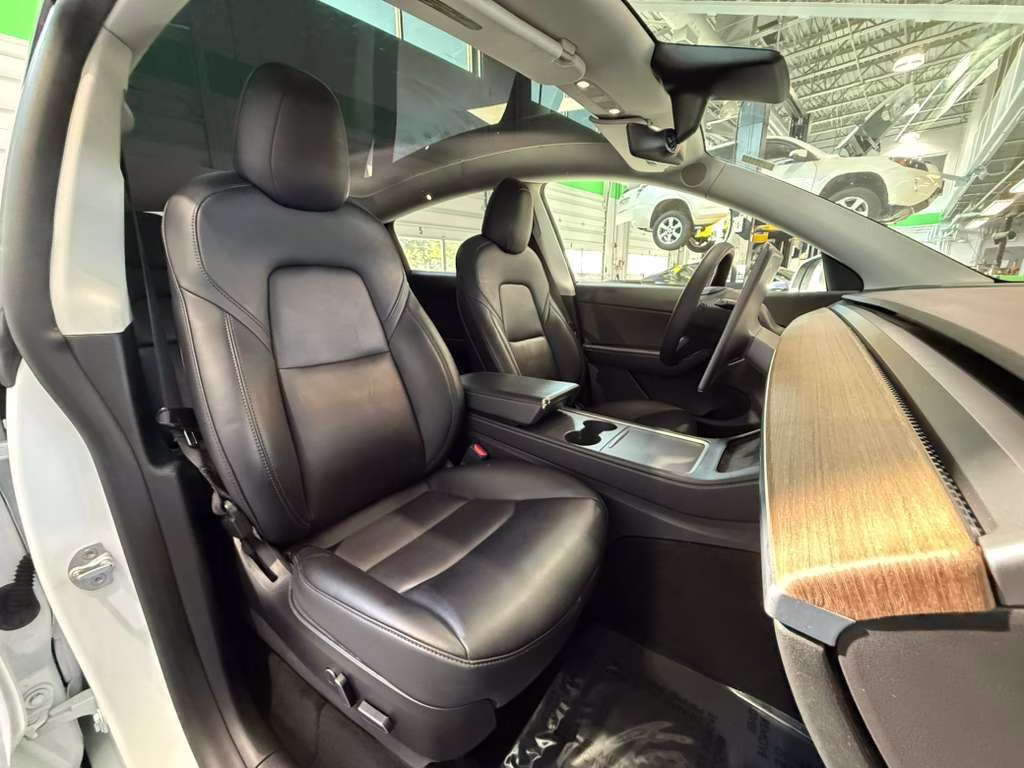 2021 Pearl White Multi-Coat Tesla Model Y Long Range AWD SUV