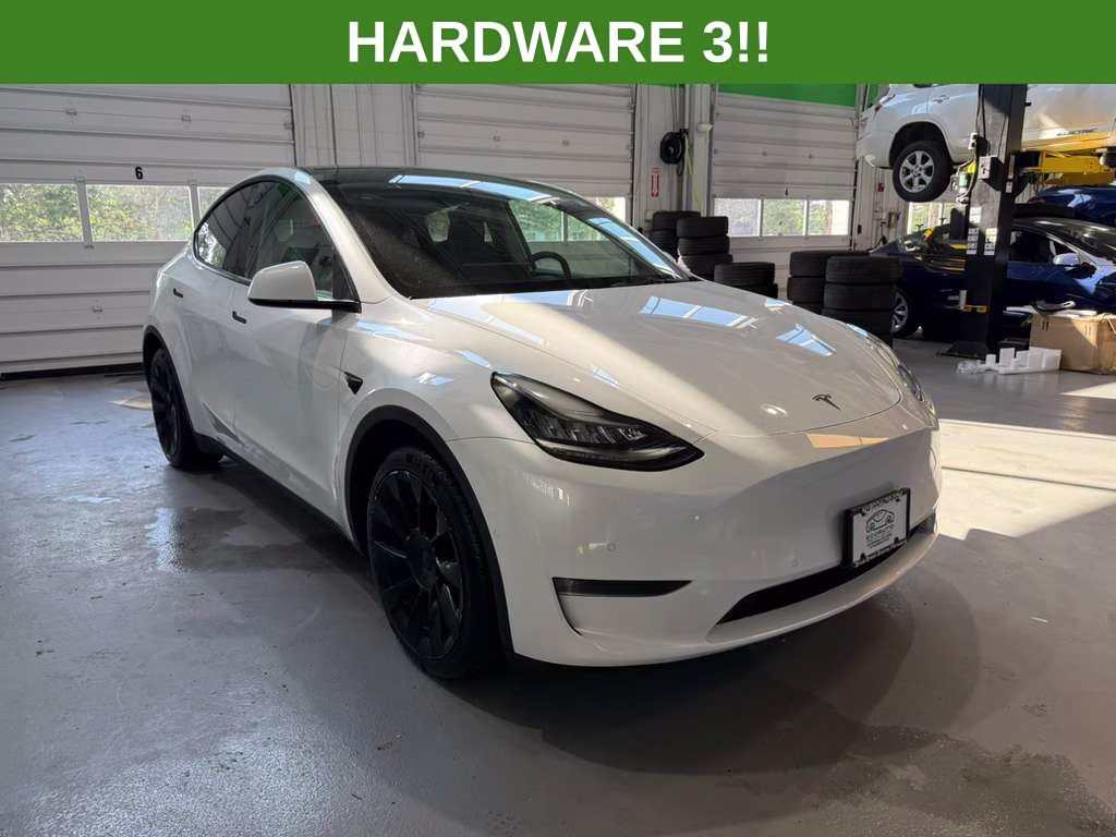2021 Pearl White Multi-Coat Tesla Model Y Long Range AWD SUV