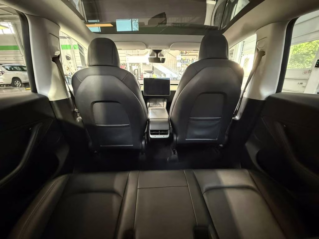 2021 Pearl White Multi-Coat Tesla Model Y Long Range AWD SUV