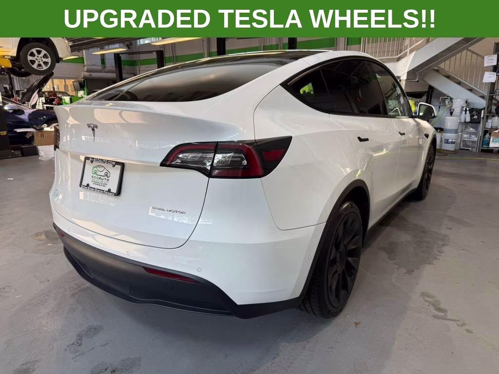 2021 Pearl White Multi-Coat Tesla Model Y Long Range AWD SUV