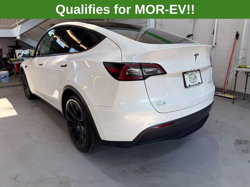 2021 Pearl White Multi-Coat Tesla Model Y Long Range AWD SUV