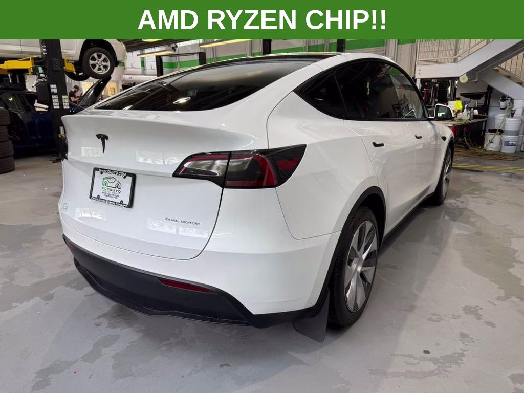 2024 Pearl White Multi-Coat Tesla Model Y Long Range AWD SUV