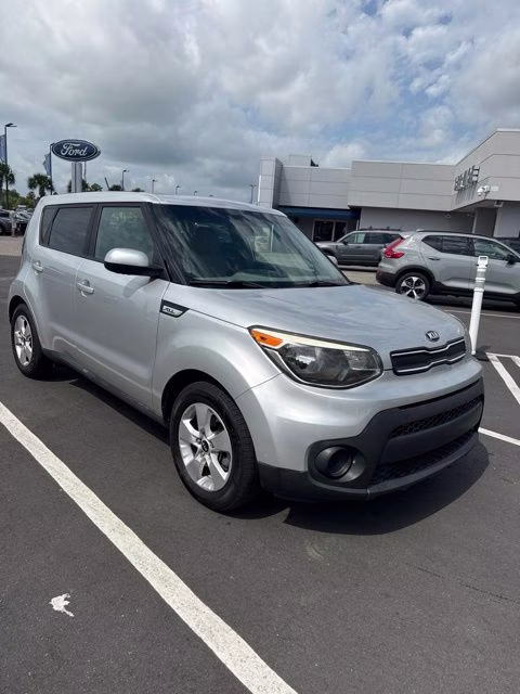 2018 Bright Silver Kia Soul Base FWD Hatchback