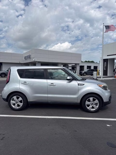 2018 Bright Silver Kia Soul Base FWD Hatchback